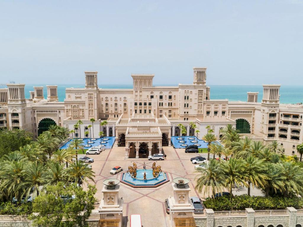 Jumeirah Al Qasr, Dubai